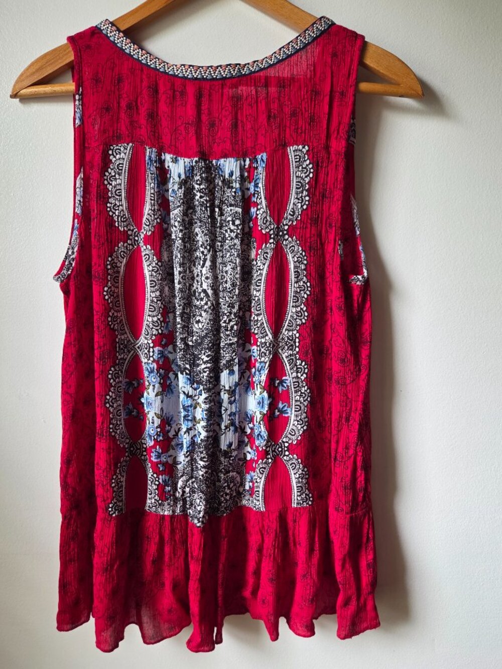 EUC PATRONS OF PEACE BOHO PRINT V NECK RUFFLED HEM TANK TOP SIZE M - Picture 3 of 13